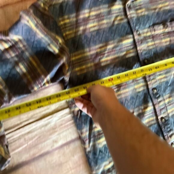 Vintage Aztec Print Northwest Territory Shirt - Picture 6 of 6